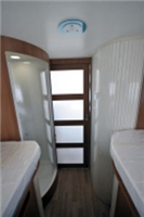 Cat B - OCEAN 526