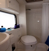 luxury rv rentals example Cat A - Sky 20