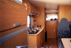 RV for rent example Cat C - Sky 500