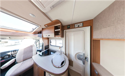 Rent an RV example Legendary Class