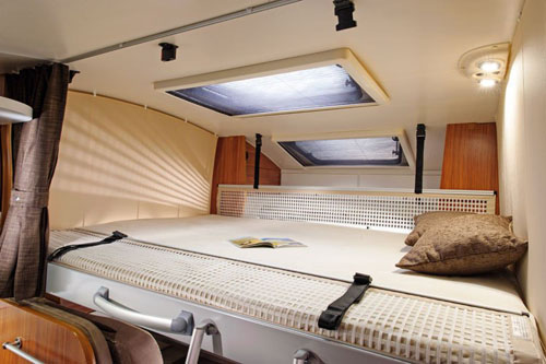campervan hire new zealand example M 670 SC