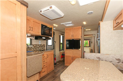 rent rv usa example Adventurer 4