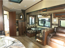 rent a camper example 31 Bunk 5th Wheel