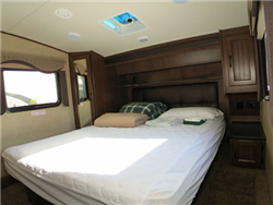 rent a camper example 31 Bunk 5th Wheel