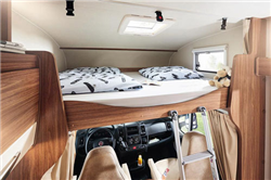 campervan hire europe example Lux Group - 6 berth