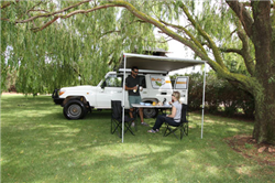 campervan australia example Safari Landcruiser 4WD