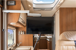 motorhome rental example Super Lux Group - 4 berth