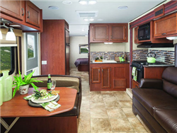 luxury rv rental example 31-32