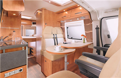 luxury rv rentals example Carthago Malibu 600