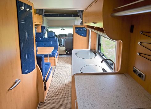 tasmanian campervan hire example Luxury Large