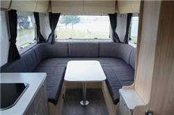 PH 4-berth Mercedes