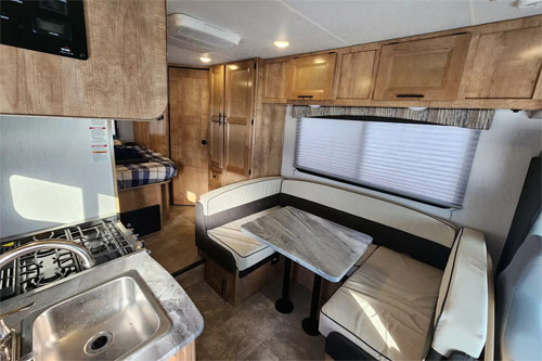 Motorhome 19/21ft Silver