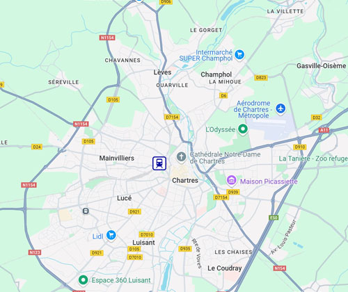 RV Rental Center  - Anywhere Campers  - Chartres - Trian Station