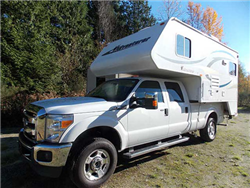 luxury rv rental example Pickup 16