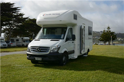 PH 4-berth Mercedes