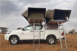 Toyota Hilux 4x4 for 4