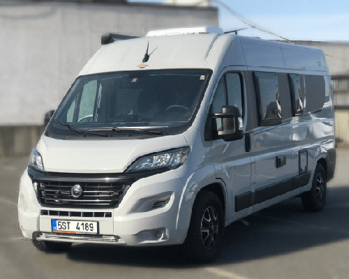 Campervan for 2 - Manual
