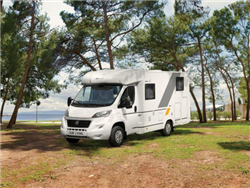 campervan hire new zealand example S 42 SL