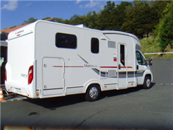 campervan hire new zealand example M 670 SC