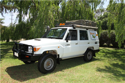 rent a rv example Safari Landcruiser 4WD