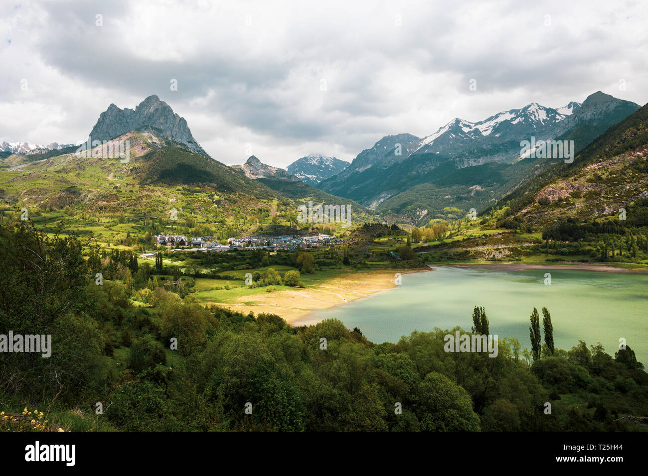 Sallent — Sallent scenic landscape travel