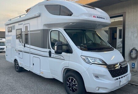 Bergamo - Orio al Serio Airport — Bergamo - Orio al Serio Airport road trip RV motorhome