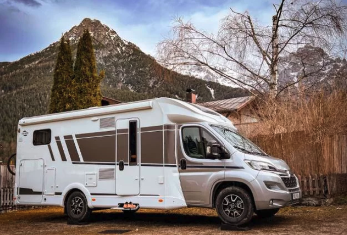 Napoli - Seaport — Napoli - Seaport road trip RV motorhome