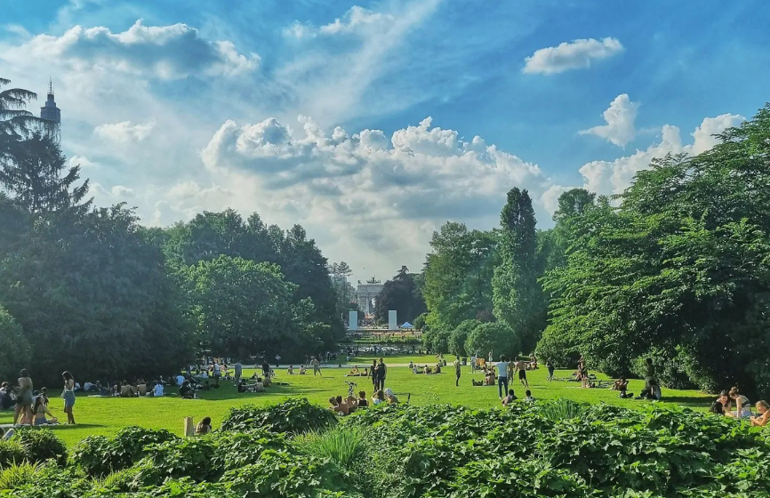 Milano - Piazzale Gioia - Underground Station — Milano - Piazzale Gioia - Underground Station campground nature