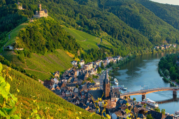 Cologne — Cologne scenic landscape travel