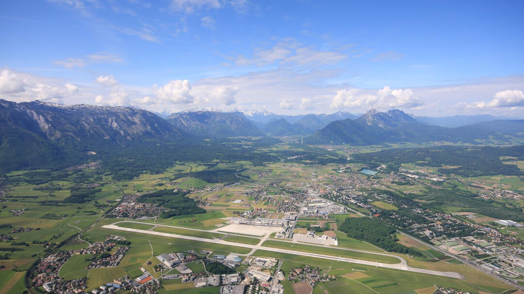 Salzburg - Airport — Salzburg - Airport scenic landscape travel