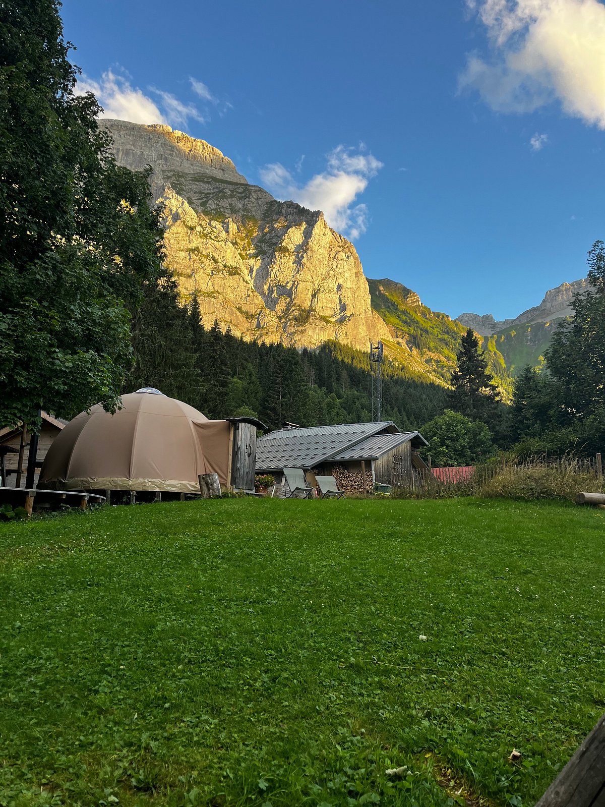 Geneva - Airport — Geneva - Airport campground nature