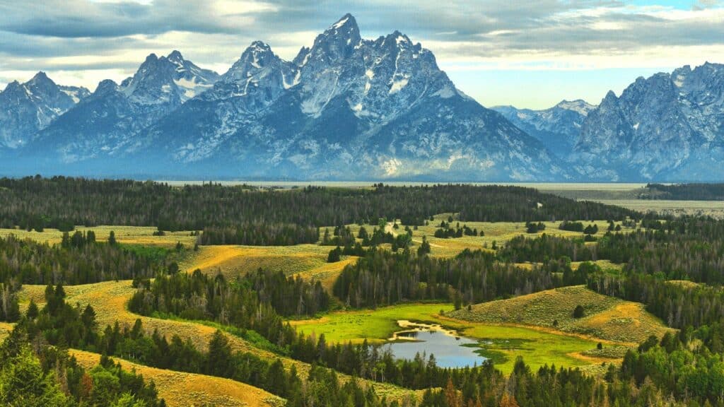 Bozeman - Yellowstone Airport — Bozeman - Yellowstone Airport scenic landscape travel