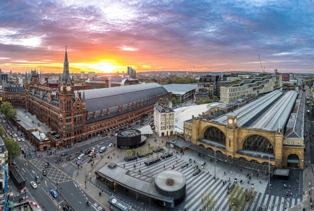 Kings Cross - stacja kolejowa — malowniczy krajobraz Kings Cross podróż