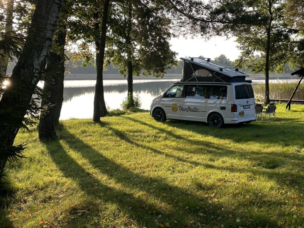 Vilnius - Airport — Vilnius - Airport road trip RV motorhome
