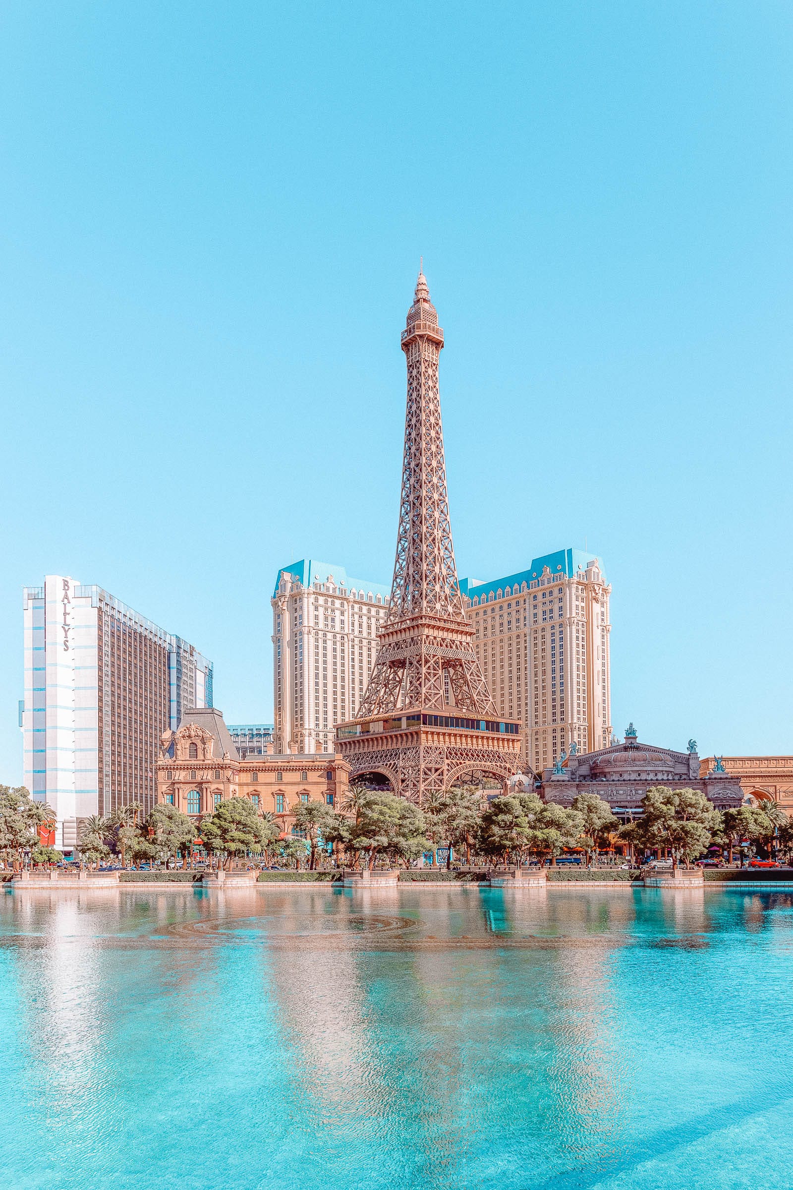Overview of the Las Vegas Strip from an RV-friendly viewpoint