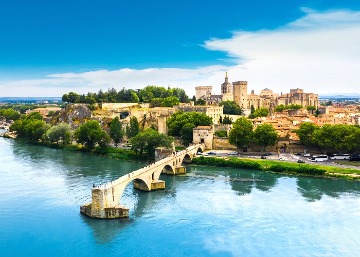 Avignon — Malebná krajina Avignonu a cestování