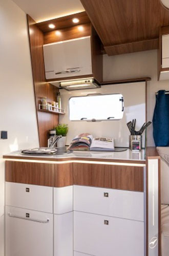 B 4 - Classic - P720FC