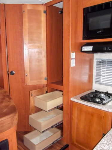 Yukon Dasher 19 - Silver