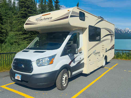 Motorhome Yukon Dasher 19 - Gold