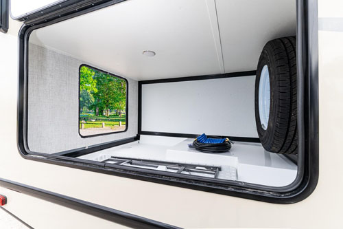 Adak Argonaut 23 - Gold