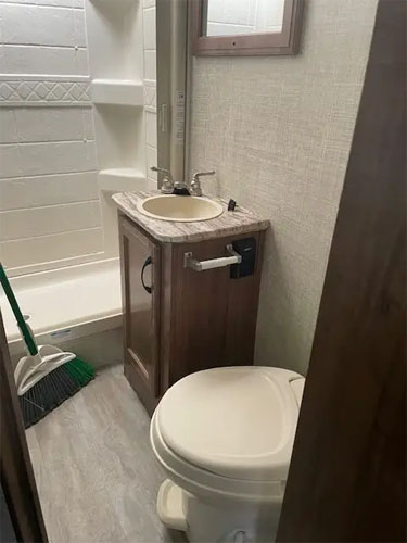 Adak Argonaut 23 - Silver