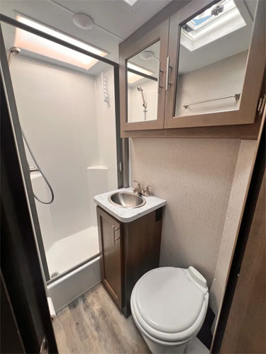 C3 Premium Large - US