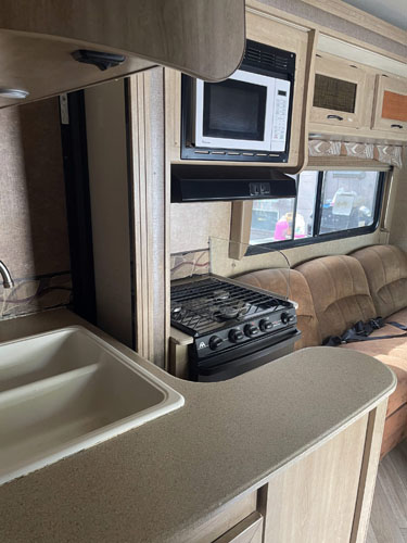 Turnagain Voyager 32 - Gold