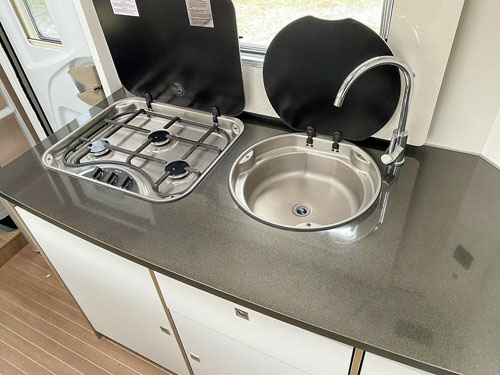 Cat C - Superfly 650